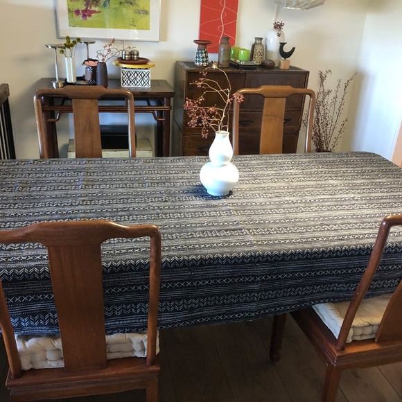 large blk tablecloth for 8 seat table/cotton Artisan style like new - Picture 1 of 5